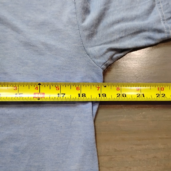 The Who T-Shirt Shirt Size Medium Light Blue Union Jack Peace Sign Live Nation - Picture 4 of 7